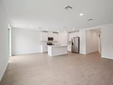 Living - 7734 Satterfield Ter, Parrish, FL 34219 photo 2 of 2