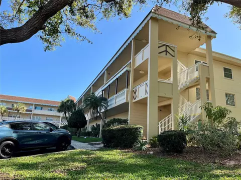 2041 Australia Way W #49, Clearwater, FL 33763