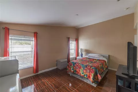 Bedroom - 11351 Cocoa Beach Dr, Riverview, FL 33569 photo 1 of 5