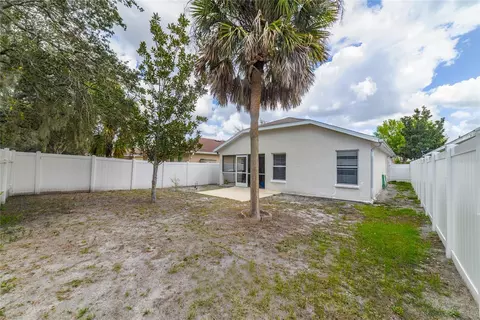 Exterior - 11351 Cocoa Beach Dr, Riverview, FL 33569 photo 7 of 9