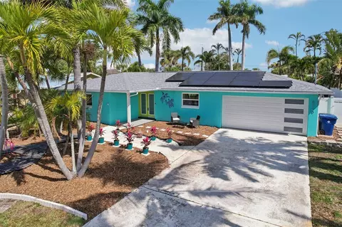 6950 Grande Vista Way S, Saint Petersburg, FL 33707