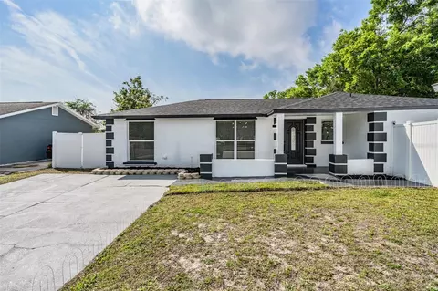 8702 Friendship Ct, Tampa, FL 33634