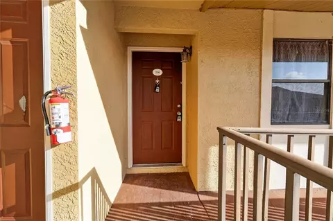10167 Sailwinds Blvd N #206, Largo, FL 33773