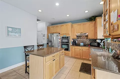 Kitchen - 11238 Running Pine Dr, Riverview, FL 33569 photo 2 of 2