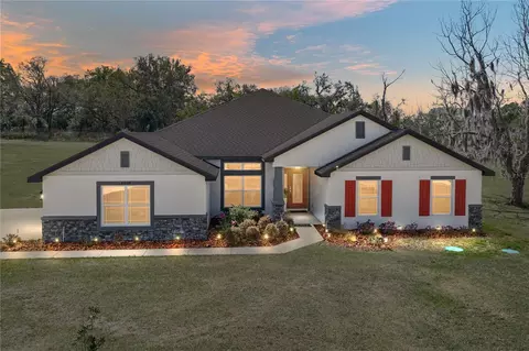 41049 Stanton Hall Dr, Dade City, FL 33525