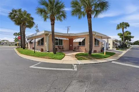 250 Rosery Rd NW #351, Largo, FL 33770