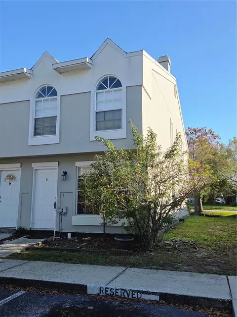 6701 121st Ave #A, Largo, FL 33773