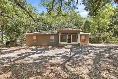 4717 Lakewood Dr, Seffner, FL 33584