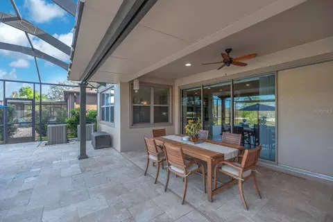 Exterior - 10407 Tree Skylark Pl, Riverview, FL 33569 photo 9 of 9