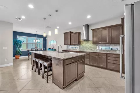 Kitchen - 10407 Tree Skylark Pl, Riverview, FL 33569 photo 2 of 4