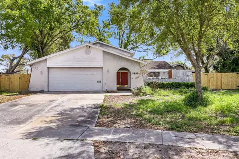 6734 Twelve Oaks Blvd, Tampa, FL 33634