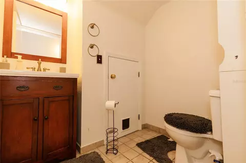 Bath - 10819 Brickside Ct, Riverview, FL 33579 photo 1 of 5