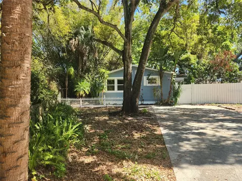 504 Belmont St, Safety Harbor, FL 34695