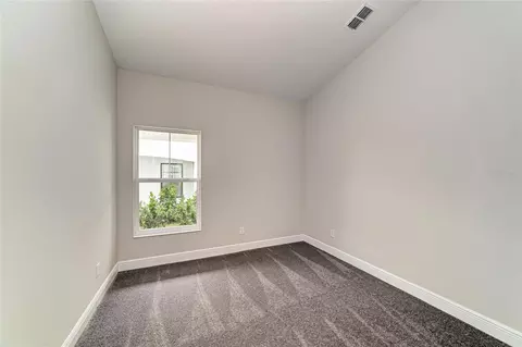 Bedroom - 12373 Oak Hill Way, Parrish, FL 34219 photo 4 of 7
