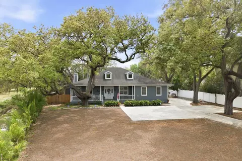 2351 NE Coachman Rd, Clearwater, FL 33765