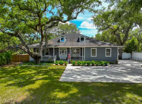 2351 NE Coachman Rd, Clearwater, FL 33765