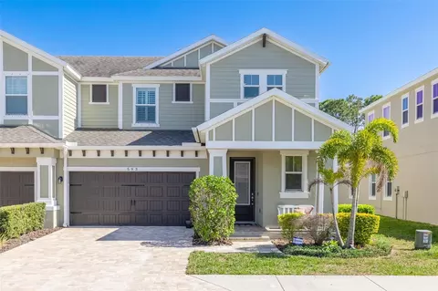 593 Ozona Village Dr, Palm Harbor, FL 34683