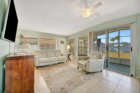 110 E Saint Lucia Loop, Apollo Beach, FL 33572 photo 21