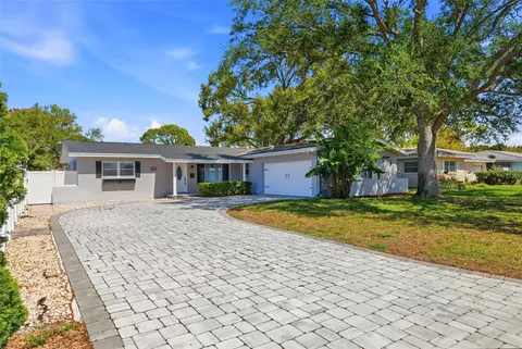 2483 66th Ter S, Saint Petersburg, FL 33712