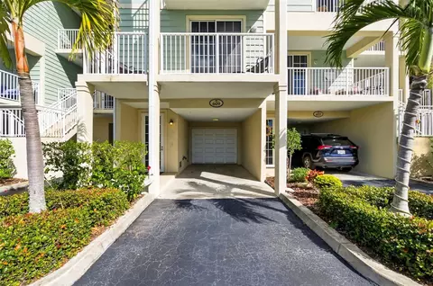 609 Bahia Beach Blvd, Ruskin, FL 33570