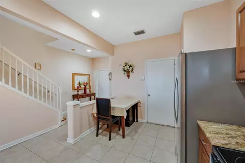 Entry Way - 4916 Barnstead Dr, Riverview, FL 33578 photo 3 of 3