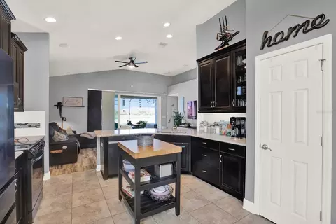 Kitchen - 7217 Blue Beech Dr, Riverview, FL 33578 photo 3 of 7