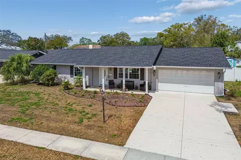 530 Julie Ln, Brandon, FL 33511