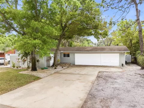 13012 96th Ave, Seminole, FL 33776