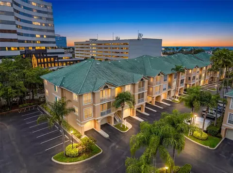 1203 Bay Club Cir #1203, Tampa, FL 33607