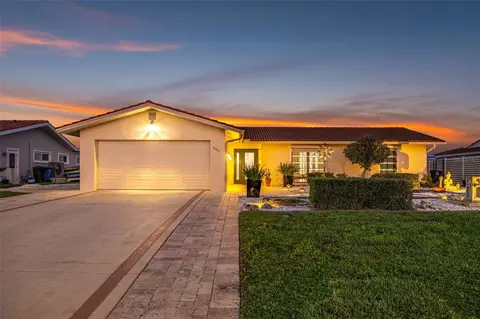 4380 44th St S, Saint Petersburg, FL 33711