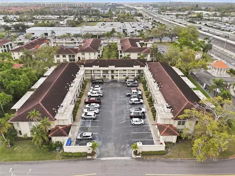 19029 Us Highway 19 N #1-22, Clearwater, FL 33764