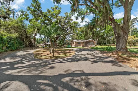 Exterior - 12300 Parrish Cemetary Rd, Parrish, FL 34219 photo 6 of 33