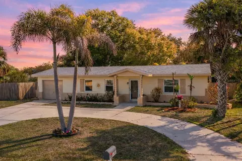 5281 57th St N, Kenneth City, FL 33709