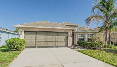 29407 Snap Hook Dr, San Antonio, FL 33576
