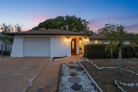 7427 Fireside Dr, Port Richey, FL 34668