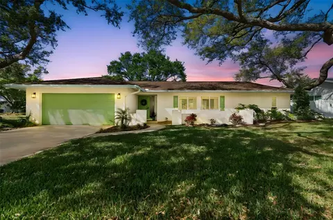 3302 San Jose St, Clearwater, FL 33759