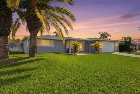3606 Cockatoo Dr, New Port Richey, FL 34652