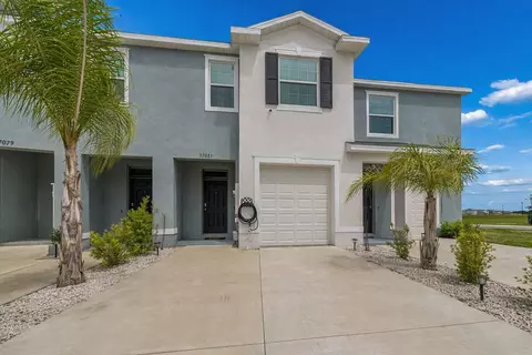 33083 Frosted Clover Way, Wesley Chapel, FL 33545