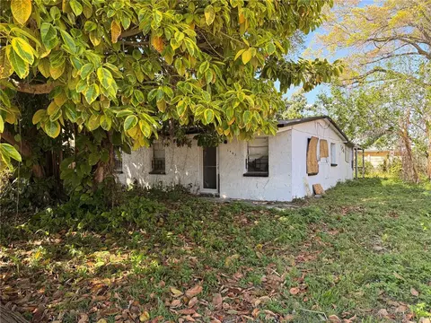 3907 Spence Ave, Tampa, FL 33614