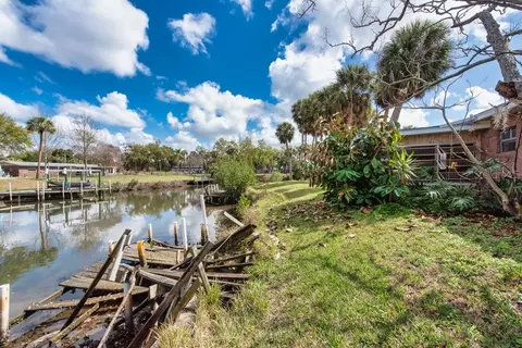 Exterior - 8848 W Millpoint Rd, Riverview, FL 33578 photo 13 of 14