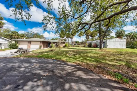 Exterior - 8848 W Millpoint Rd, Riverview, FL 33578 photo 4 of 14