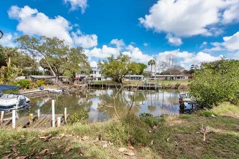 View/Area - 8848 W Millpoint Rd, Riverview, FL 33578 photo 2 of 21