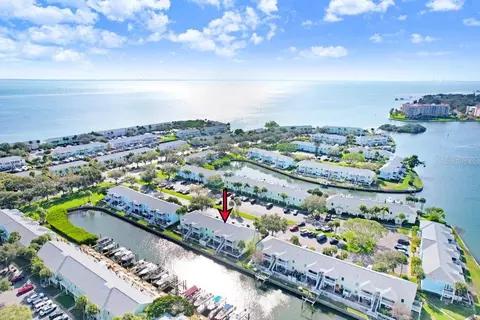 5012 Starfish Dr SE #B, Saint Petersburg, FL 33705