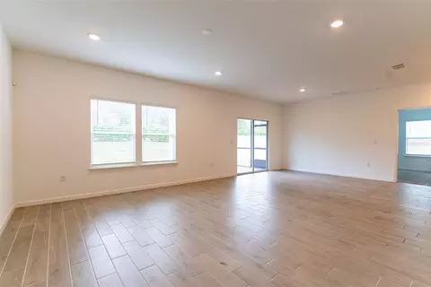 Living - 4501 NW 14th Loop, Ocala, FL 34482 photo 3 of 3