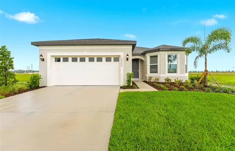 10005 Johnson Oaks Gln, Parrish, FL 34219