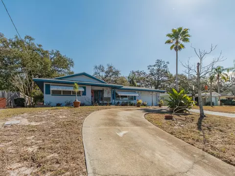 471 Sierra Cir E, Largo, FL 33770