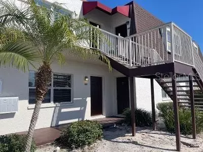 9105 W Hillsborough Ave #I104, Tampa, FL 33615
