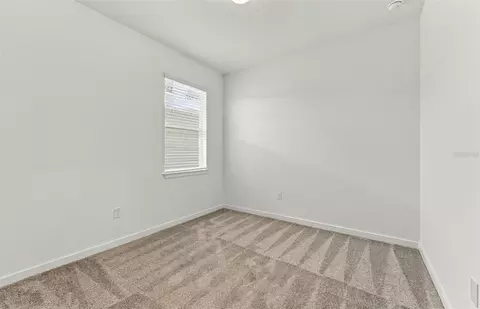 Bedroom - 10045 Trellis Vine Way, Parrish, FL 34219 photo 3 of 4