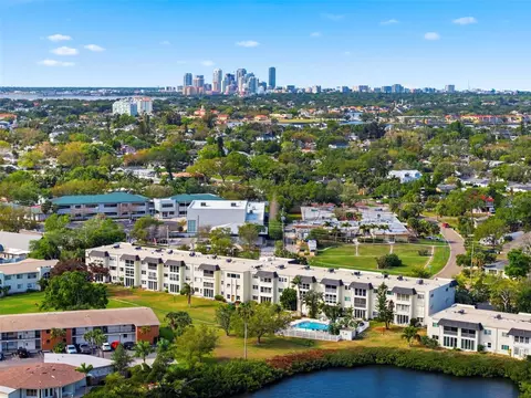 4595 Chancellor St NE #227, Saint Petersburg, FL 33703