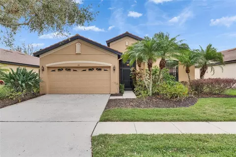 144 Silver Falls Dr, Apollo Beach, FL 33572